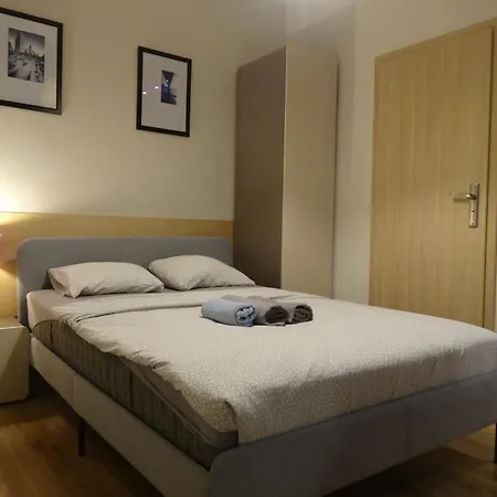 Проживание в семье Mimosa