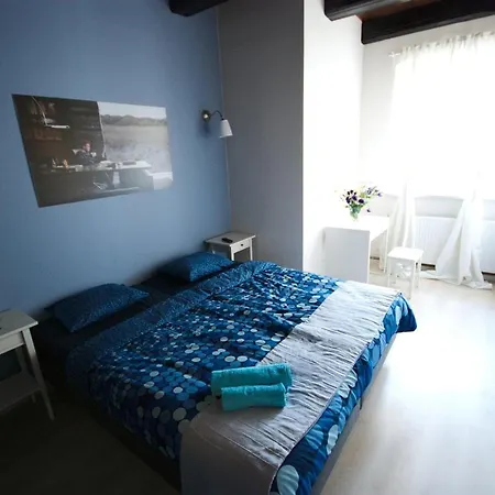 Mimosa Проживание в семье Познань